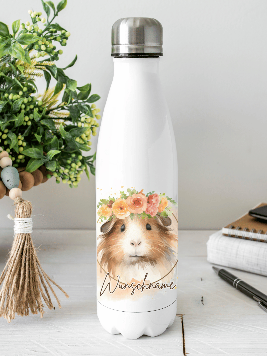 Personalisierbare Edelstahl-Trinkflasche mit doppelwandiger Thermo-Isolierung, 350ml oder 500ml, auslaufsicher und BPA-frei, mit liebevollem Aquarell-Motiv  Meerschweinchen – nachhaltiges Geschenk für unterwegs, Schule, Büro oder Sport.