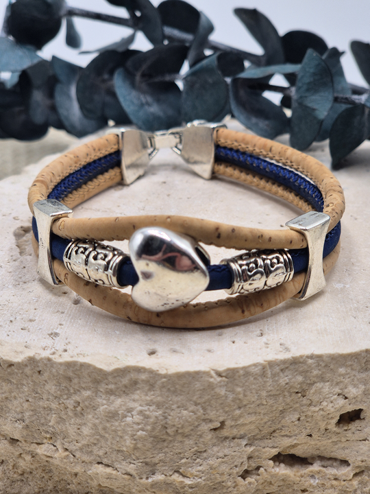 HERZ Kork Armband natur blau mit Motiv aus Zamak-Legierung