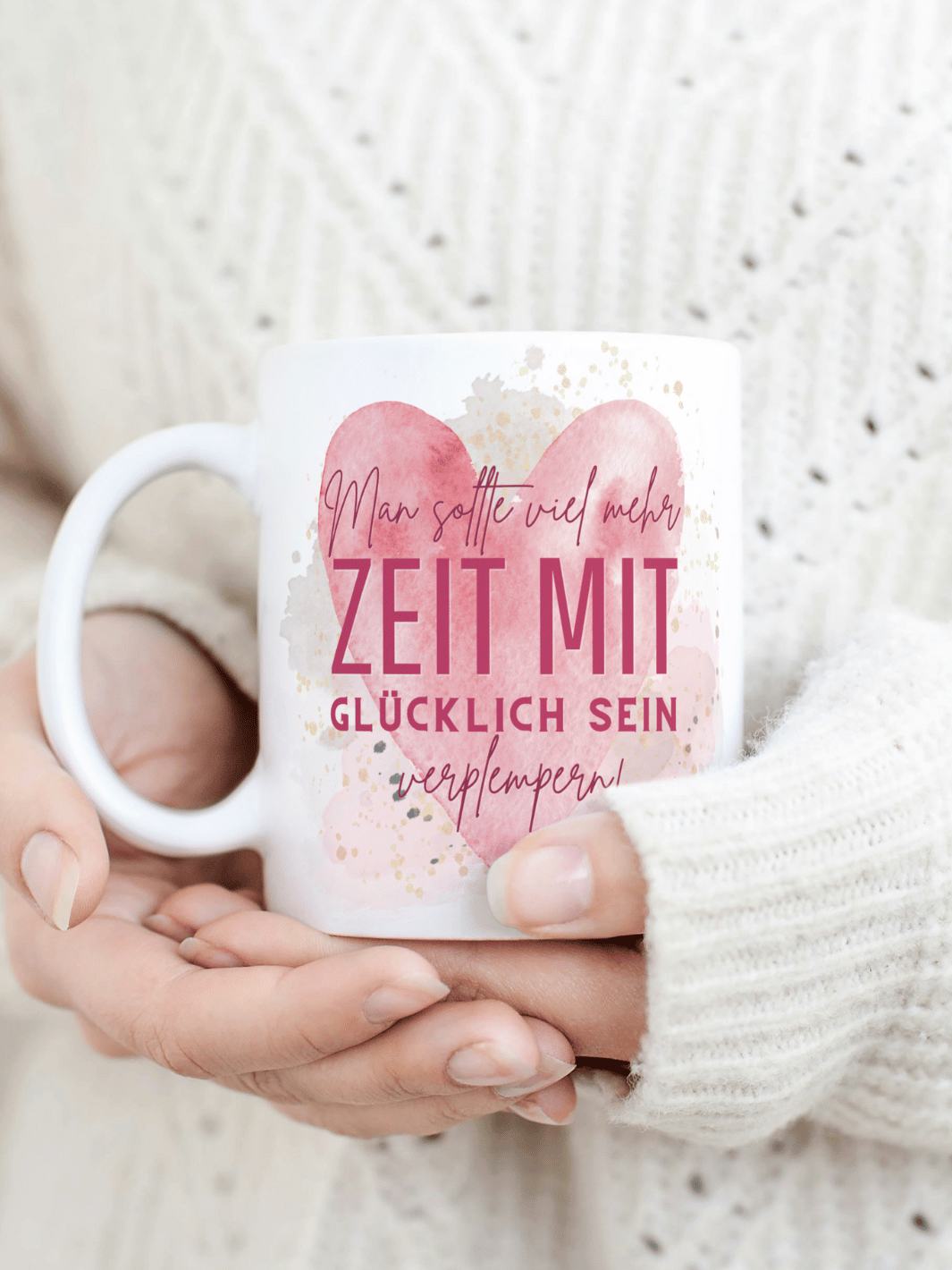 Personalisierbare Keramiktassen, handgefertigt in Deutschland, individuelles Geschenk für Freundin, nachhaltige Tasse für Kaffee oder Tee, liebevoll gestaltetes Motiv, personalisierbar mit Name