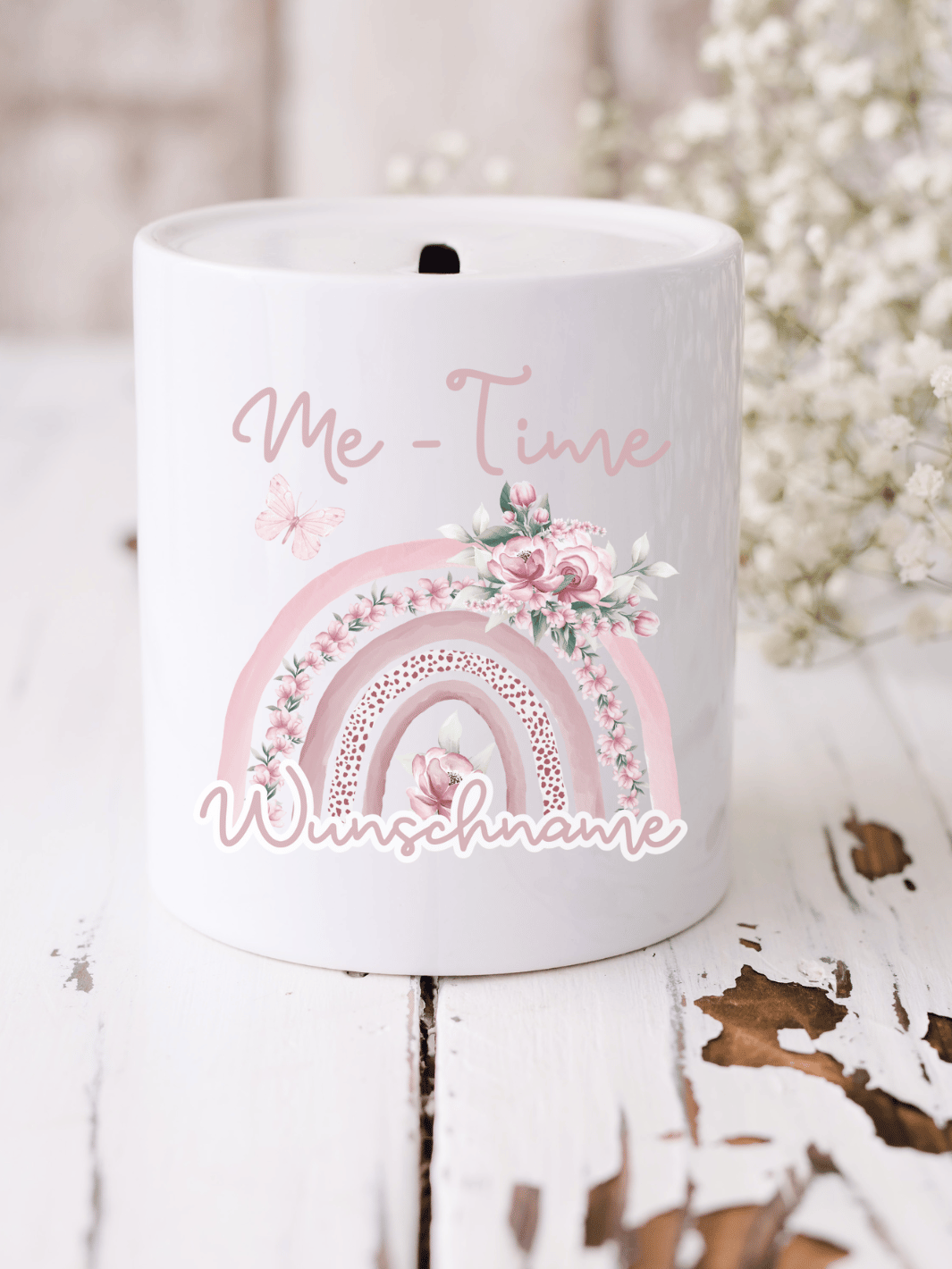 Me-Time - Entdecke liebevoll gestaltete Keramikspardosen  und inspirierenden Designs. Ideal als Geschenkidee oder persönlicher Begleiter zum Sparen – hochwertig, nachhaltig und mit Herz gefertigt.