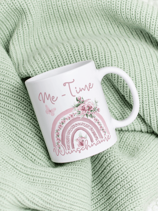 Me Time - Personalisierbare Keramiktassen, handgefertigt in Deutschland, individuelles Geschenk für Freundin, nachhaltige Tasse für Kaffee oder Tee, liebevoll gestaltetes Motiv, personalisierbar mit Name