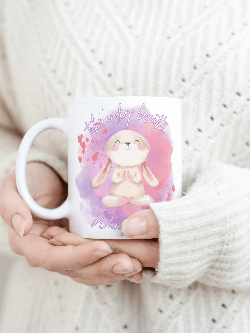 Personalisierbare Keramiktassen, handgefertigt in Deutschland, individuelles Geschenk für Freundin, nachhaltige Tasse für Kaffee oder Tee, liebevoll gestaltetes Motiv, personalisierbar mit Name