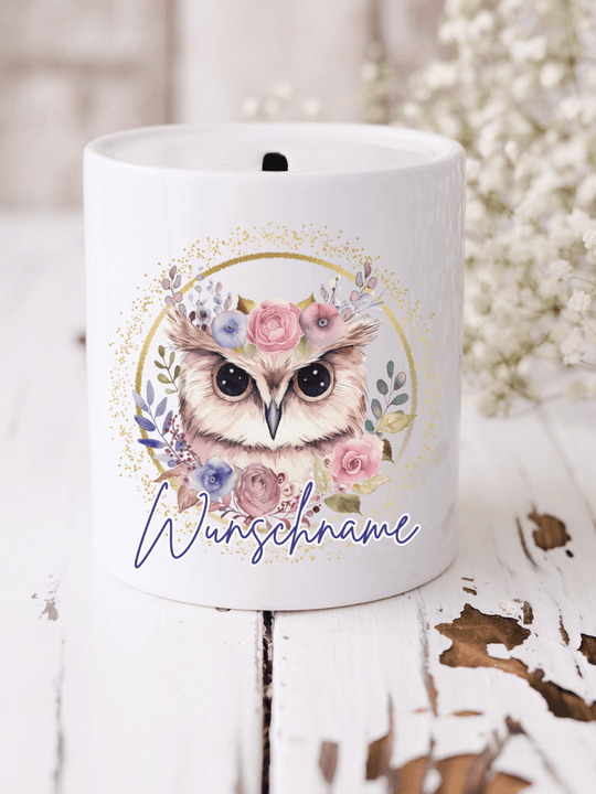 Keramikspardose mit weiser Eule im Aquarellstil – personalisierbar mit Namen. Schönes Geschenk für Schulanfang oder kleine Nachteulen. Alles auf Anfang 💚 Geschenke für Herz & Seele