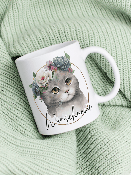 Personalisierbare Keramiktassen, handgefertigt in Deutschland, individuelles Geschenk für Freundin, nachhaltige Tasse für Kaffee oder Tee, liebevoll gestaltetes Motiv, personalisierbar mit Name