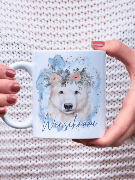 Motiv Eisbär - Personalisierbare Keramiktassen, handgefertigt in Deutschland, individuelles Geschenk für Freundin, nachhaltige Tasse für Kaffee oder Tee, liebevoll gestaltetes Motiv, personalisierbar mit Name