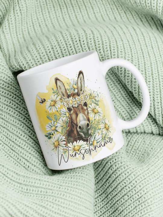 Motiv Esel - Personalisierbare Keramiktassen, handgefertigt in Deutschland, individuelles Geschenk für Freundin, nachhaltige Tasse für Kaffee oder Tee, liebevoll gestaltetes Motiv, personalisierbar mit Name