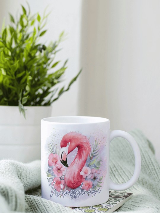 Motiv Flamingo - Personalisierbare Keramiktassen, handgefertigt in Deutschland, individuelles Geschenk für Freundin, nachhaltige Tasse für Kaffee oder Tee, liebevoll gestaltetes Motiv, personalisierbar mit Name