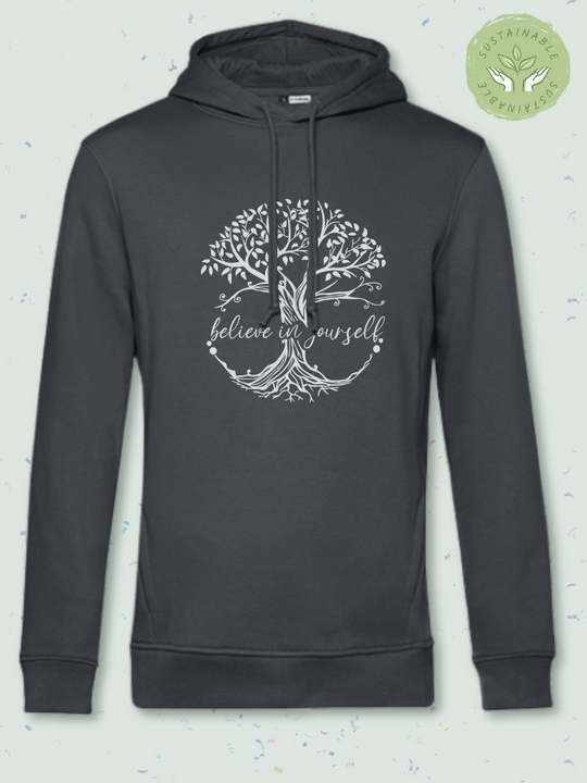 BELIEVE - Nachhaltiger Hoodie im Unisex-Slimfit-Schnitt aus Biobaumwolle und recyceltem PET für Damen. Kuschelig weich und gemütlich für entspannte Me-Time, Achtsamkeit und Selbstliebe – ideal für Entspannung und Wohlfühlmomente