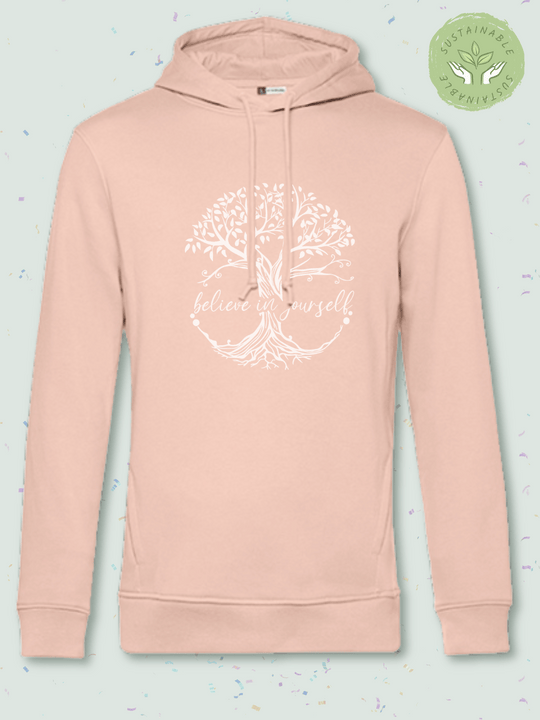 BELIEVE - Nachhaltiger Hoodie im Unisex-Slimfit-Schnitt aus Biobaumwolle und recyceltem PET für Damen. Kuschelig weich und gemütlich für entspannte Me-Time, Achtsamkeit und Selbstliebe – ideal für Entspannung und Wohlfühlmomente