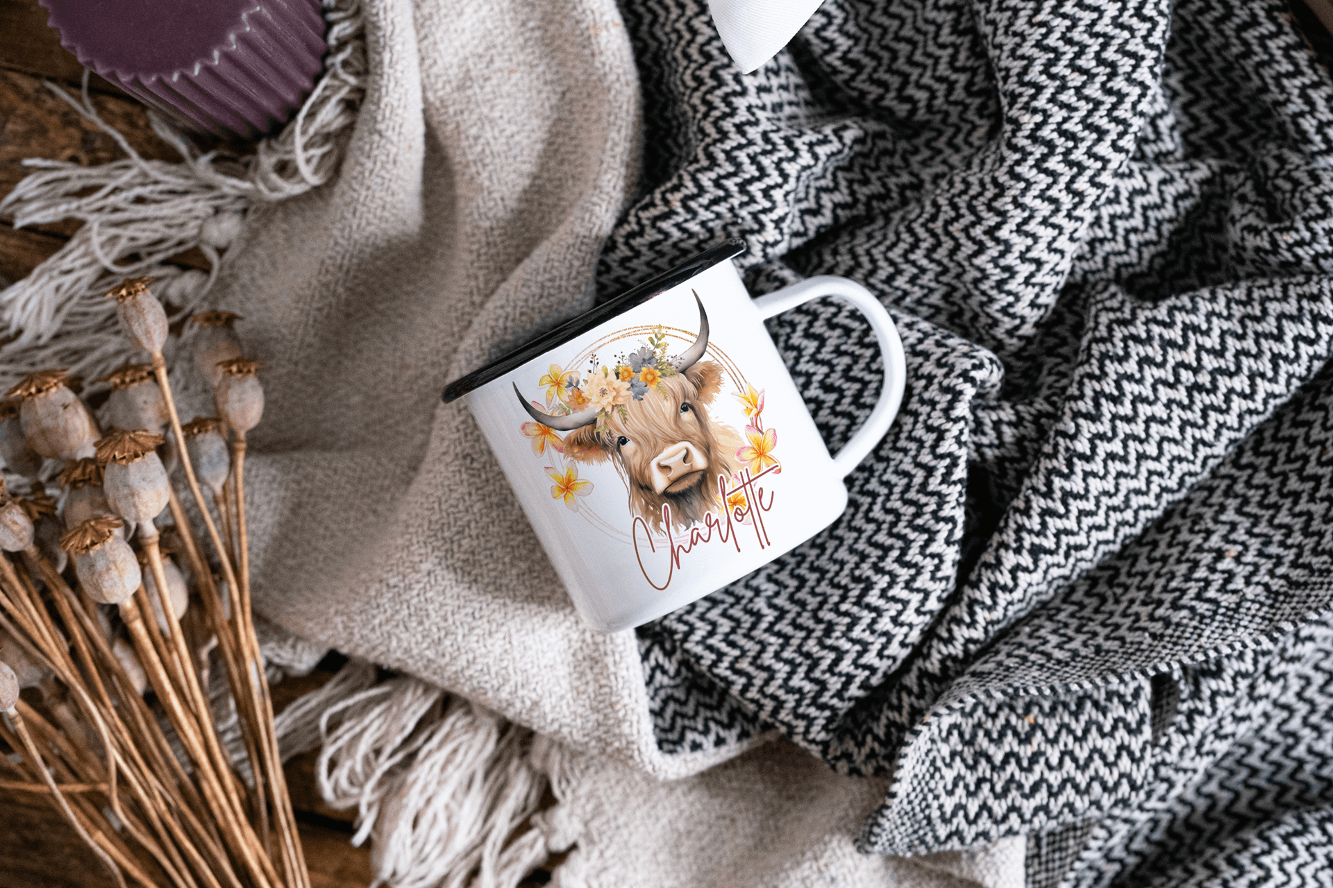 Emaillebecher mit Herz – charmant, liebevoll & robust