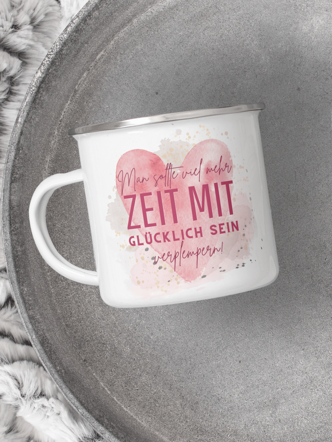 Emaillebecher mit personalisiertem Motiv – langlebig und einzigartig – ideal für Achtsamkeit, Geschenke und entspannte Momente