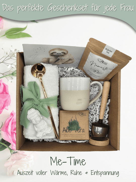 Nachhaltige Geschenkbox Me-Time – handgemacht und liebevoll dekoriert, das perfekte Geschenk für Freundin, voller Achtsamkeit und Herz. Bei Alles auf Anfang, Geschenke für Herz & Seele findest du viele personalisierbare, nachhaltige und handgefertigte Geschenkideen für mehr Me-Time, Selbstliebe und Spaß am Leben.