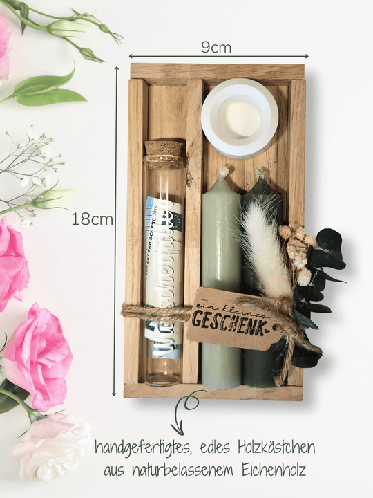 Nachhaltiges Geld-Geschenk-Set – handgemacht und liebevoll dekoriert, das perfekte Geschenk für Freundin, voller Achtsamkeit und Herz. Bei Alles auf Anfang, Geschenke für Herz & Seele findest du viele personalisierbare, nachhaltige und handgefertigte Geschenkideen für mehr Me-Time, Selbstliebe und Spaß am Leben.