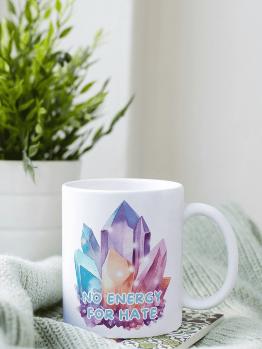 Personalisierbare Keramiktassen, handgefertigt in Deutschland, individuelles Geschenk für Freundin, nachhaltige Tasse für Kaffee oder Tee, liebevoll gestaltetes Motiv, personalisierbar mit Name