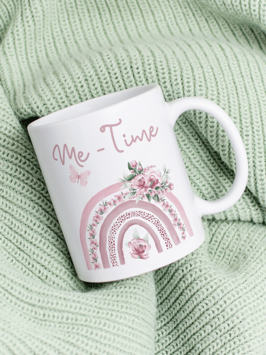 Personalisierbare Keramiktassen, handgefertigt in Deutschland, individuelles Geschenk für Freundin, nachhaltige Tasse für Kaffee oder Tee, liebevoll gestaltetes Motiv, personalisierbar mit Name