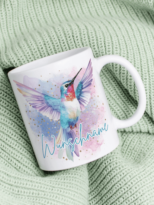 Personalisierte Tasse mit Kolibri Motiv – Geschenk für Frauen, Symbol für Leichtigkeit, Hoffnung und innere Stärke.