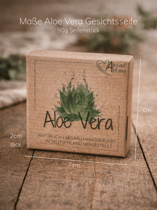 Maßangaben von handgerührter Aloe-Vera-Gesichtsseife aus Deutschland. Achtsame Geschenke für Frauen bei Alles auf Anfang in Bedburg, NRW
