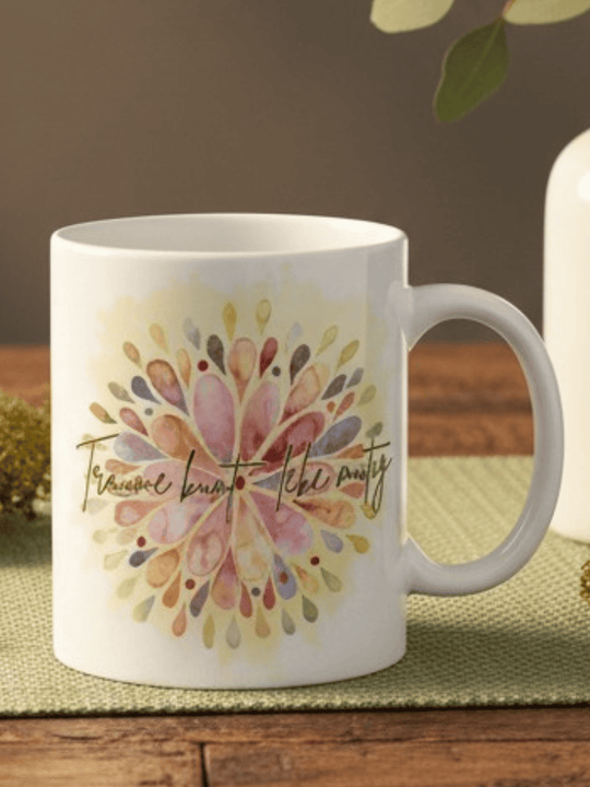 Träume bunt, lebe mutig Tasse personalisiert. Achtsame Geschenke für Frauen und Mädchen bei Alles auf Anfang in Bedburg, NRW