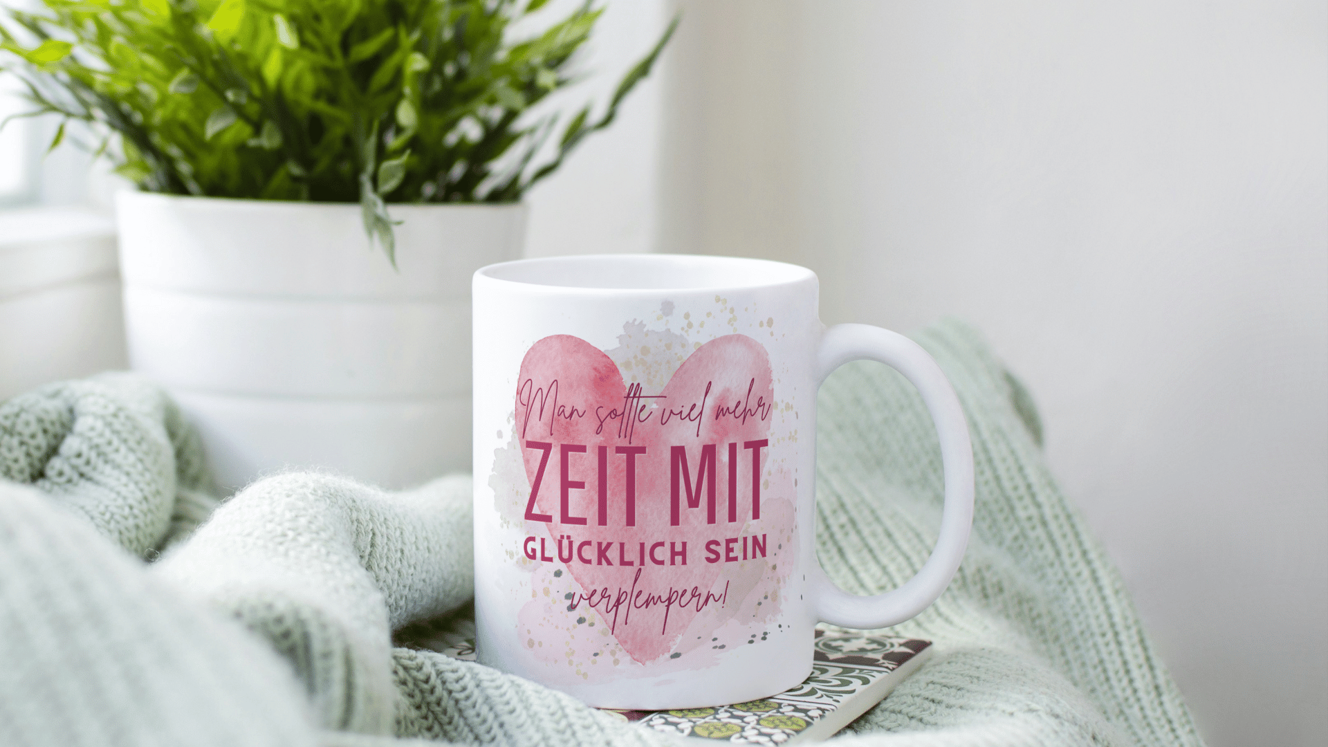 Titelbild Onlineshop Alles auf Anfang - Geschenke für Herz & Seele. Achtsamkeit, Selbstliebe, Nachhaltigkeit und das bunte Leben stehen im Vordergrund. Handgemachte, personalisierbare Geschenkideen für die bewusste Me-Time