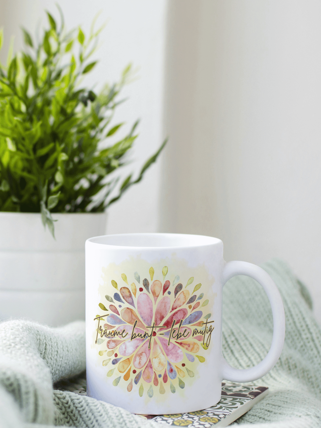 Keramiktasse mit Spruch „Träume bunt – lebe mutig“ – Geschenk für Frauen, Lebensfreude, Selbstverwirklichung & inneren Aufbruch