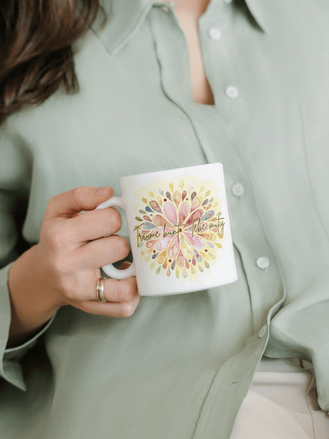 Keramiktasse mit Spruch „Träume bunt – lebe mutig“ – Geschenk für Frauen, Lebensfreude, Selbstverwirklichung & inneren Aufbruch