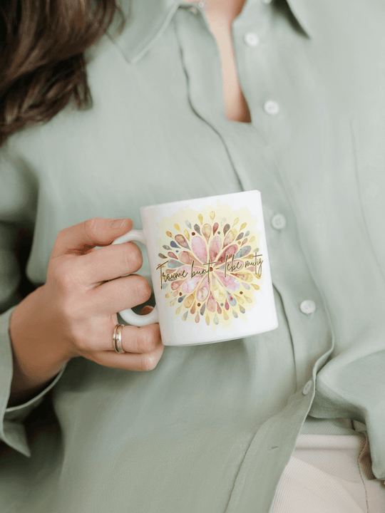 Keramiktasse mit Spruch „Träume bunt – lebe mutig“ – Geschenk für Frauen, Lebensfreude, Selbstverwirklichung & inneren Aufbruch