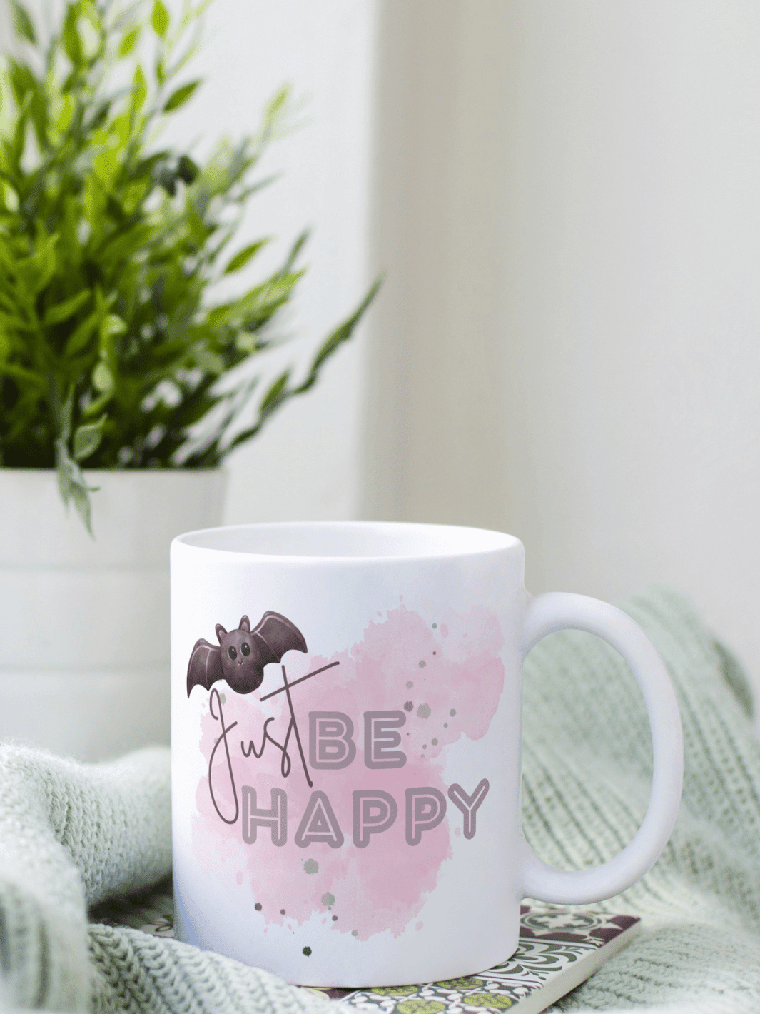 Keramiktasse Be Happy - achtsame Geschenke für Frauen bei Alles auf Anfang in Bedburg, NRW