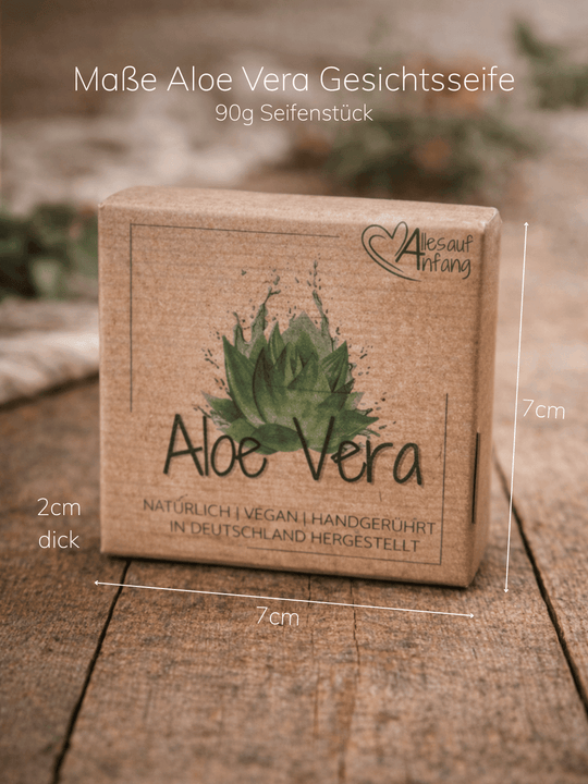 Maßangaben von handgerührter Aloe-Vera-Gesichtsseife aus Deutschland. Achtsame Geschenke für Frauen bei Alles auf Anfang in Bedburg, NRW