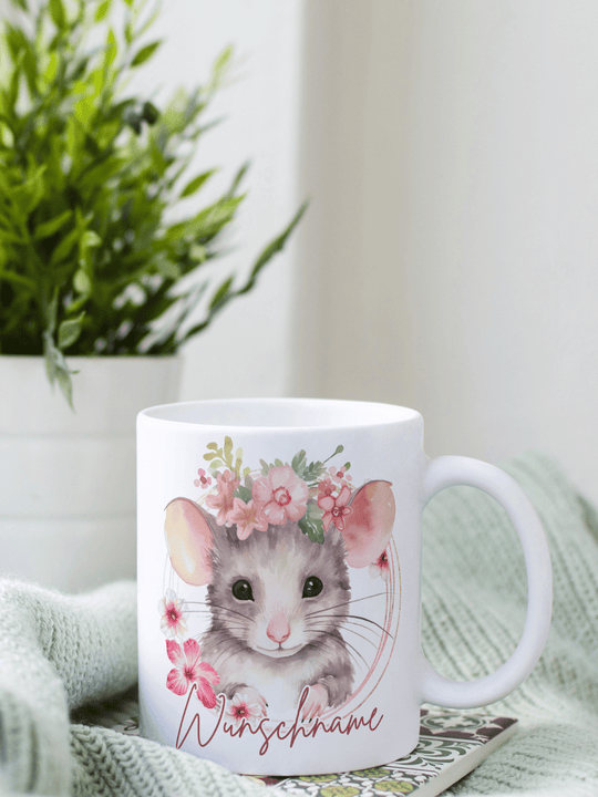 Personalisierbare Keramiktassen, handgefertigt in Deutschland, individuelles Geschenk für Freundin, nachhaltige Tasse für Kaffee oder Tee, liebevoll gestaltetes Motiv, personalisierbar mit Name
