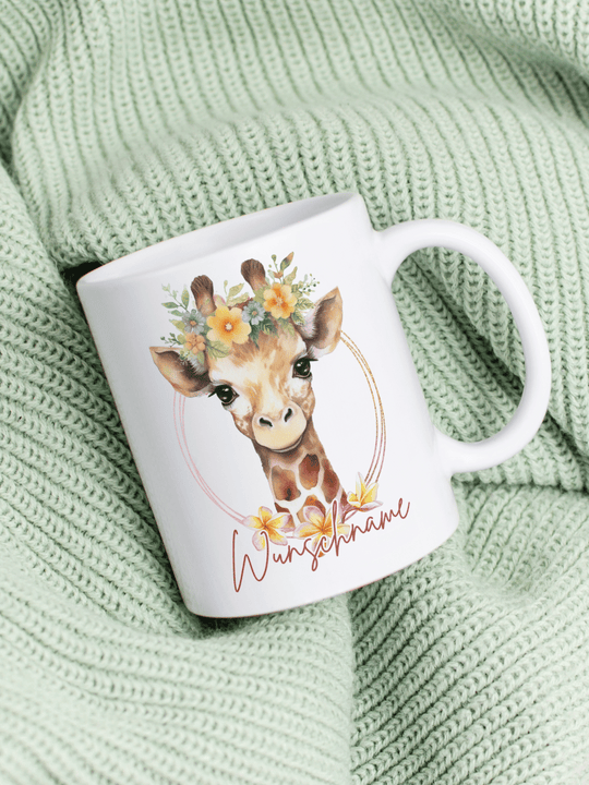 Personalisierbare Keramiktassen, handgefertigt in Deutschland, individuelles Geschenk für Freundin, nachhaltige Tasse für Kaffee oder Tee, liebevoll gestaltetes Motiv, personalisierbar mit Name