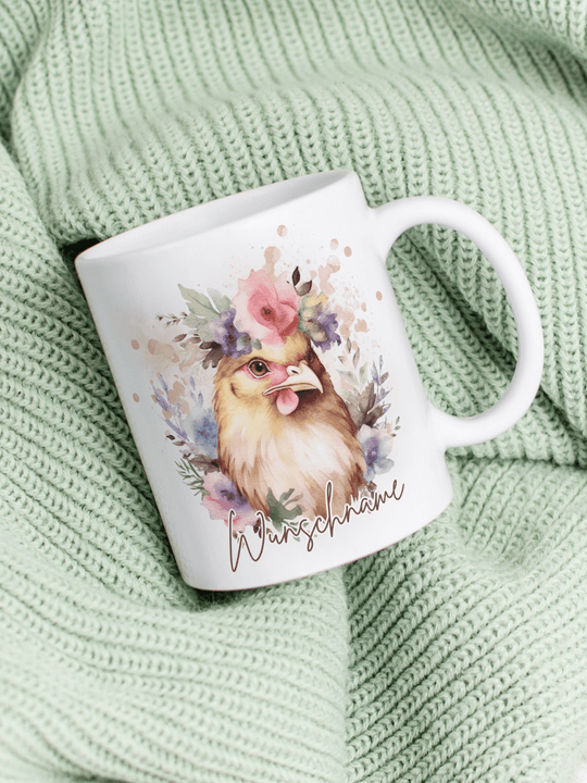 Motiv Huhn - Personalisierbare Keramiktassen, handgefertigt in Deutschland, individuelles Geschenk für Freundin, nachhaltige Tasse für Kaffee oder Tee, liebevoll gestaltetes Motiv, personalisierbar mit Name