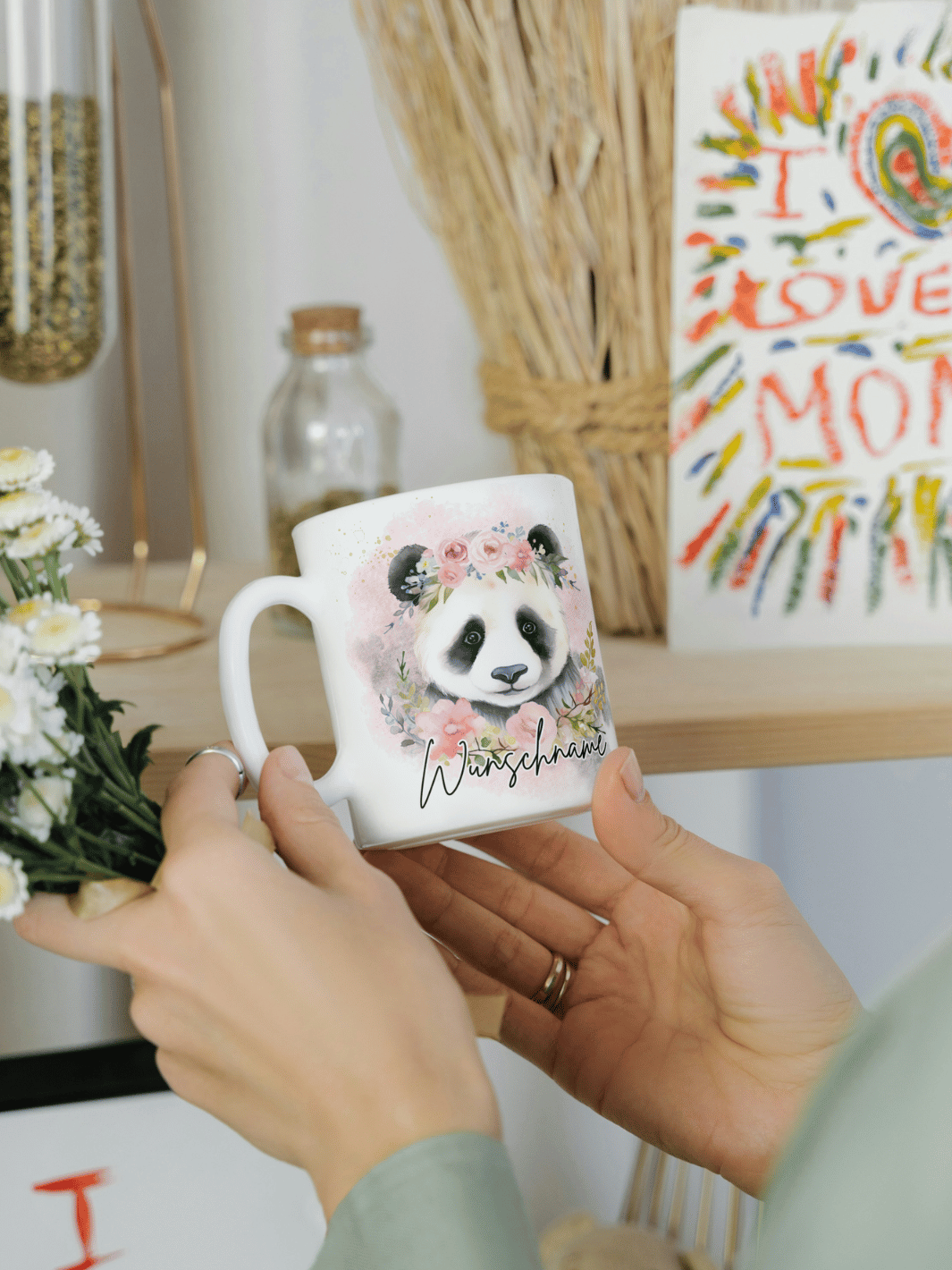 Motiv Panda - Personalisierbare Keramiktassen, handgefertigt in Deutschland, individuelles Geschenk für Freundin, nachhaltige Tasse für Kaffee oder Tee, liebevoll gestaltetes Motiv, personalisierbar mit Name