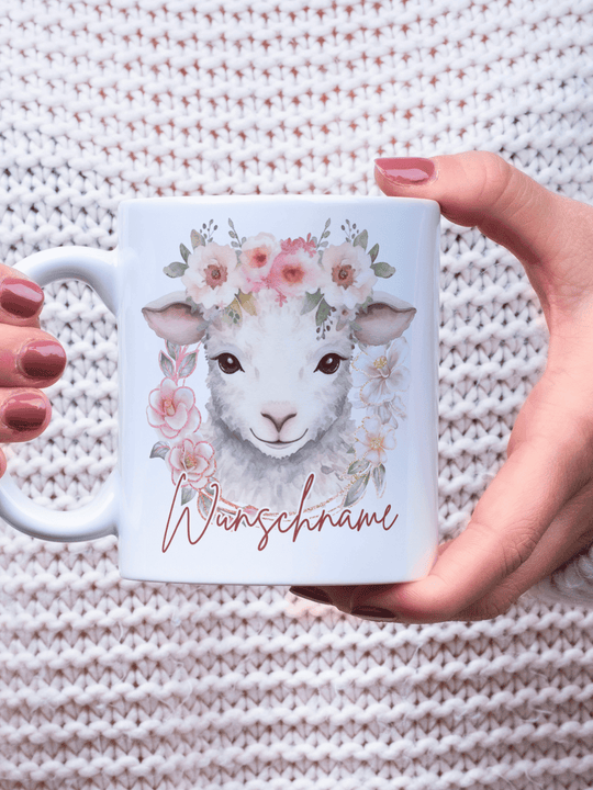 Schaf Tasse personalisiert. Achtsame Geschenke für Frauen und Mädchen bei Alles auf Anfang in Bedburg, NRW