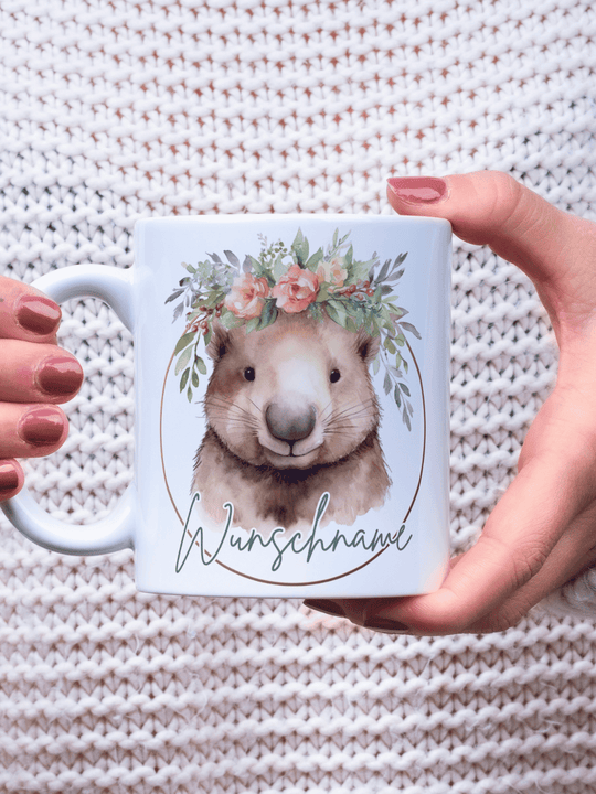 Wombat Tasse personalisiert. Achtsame Geschenke für Frauen und Mädchen bei Alles auf Anfang in Bedburg, NRW