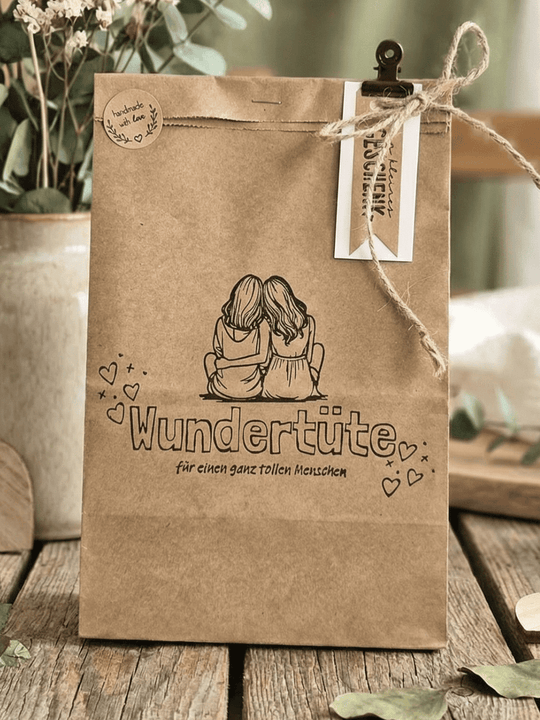 Wundertüte - achtsame Geschenke für Frauen bei Alles auf Anfang in Bedburg NRW. Nachhaltig, handgemacht und personalisierbar
